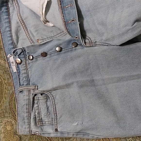 Cello Distressed Boyfriend Jeans, size 13 - Picture 5 of 6